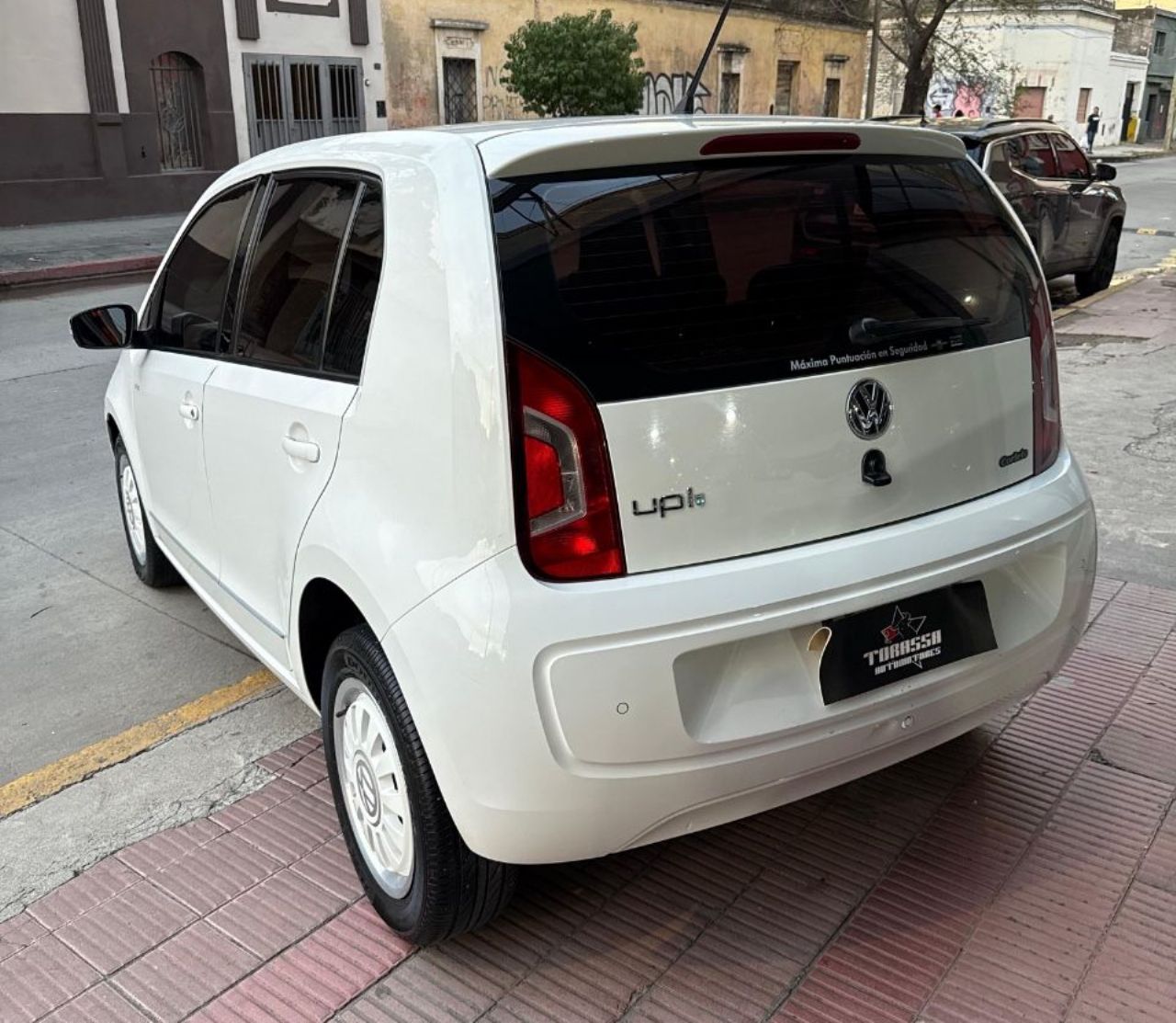 Volkswagen UP Usado en Córdoba, deRuedas