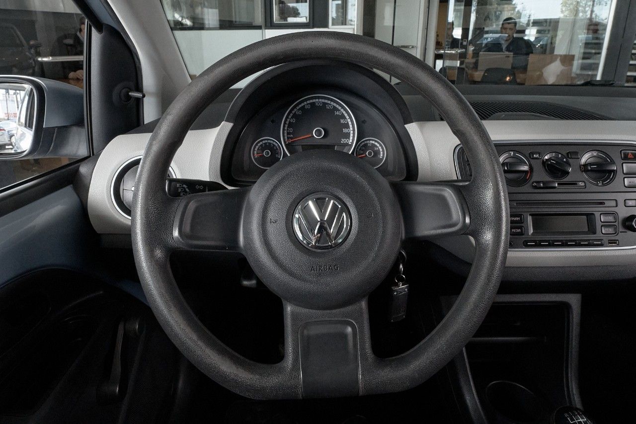 Volkswagen UP Usado Financiado en Córdoba, deRuedas