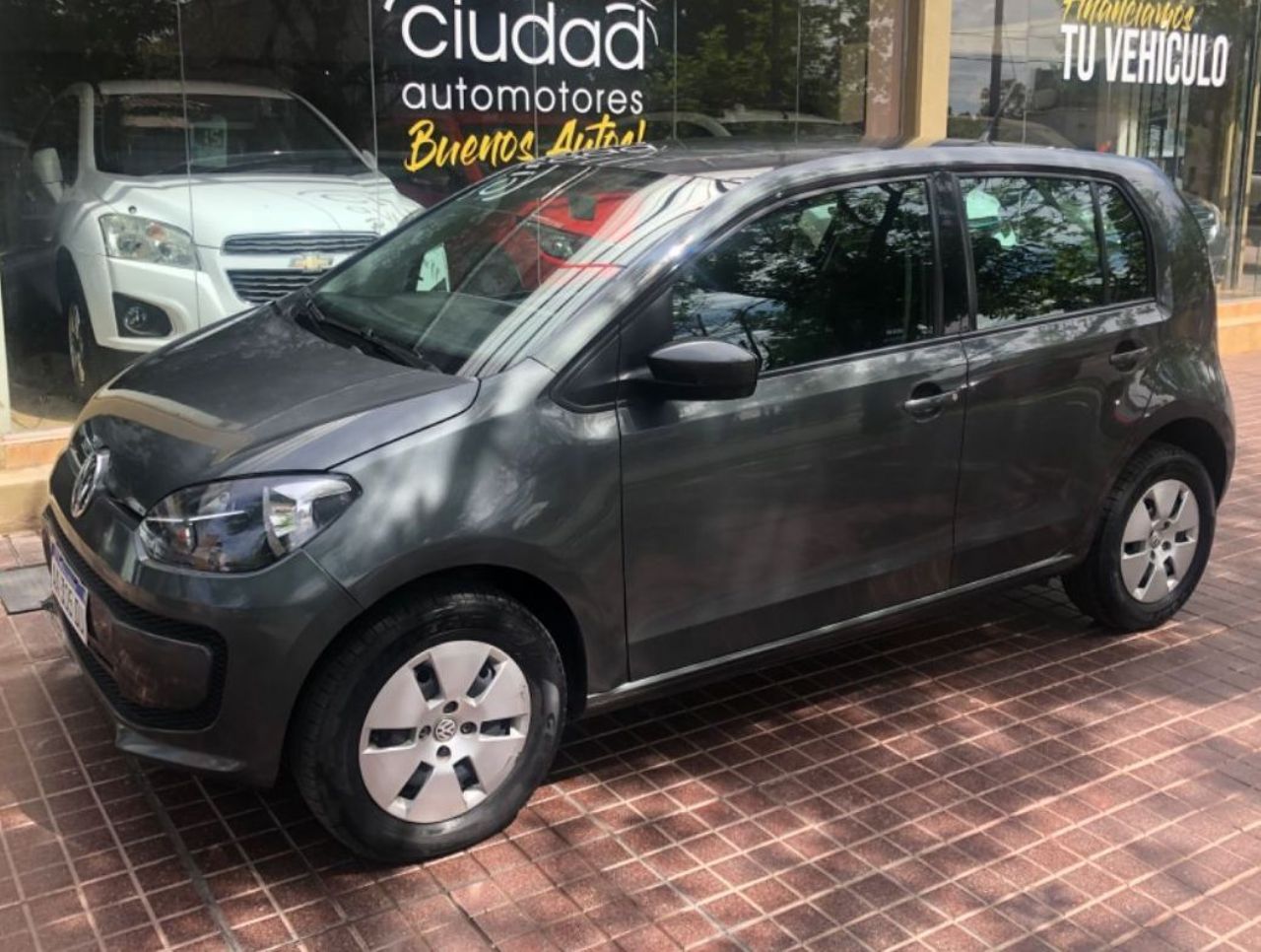 Volkswagen UP Usado Financiado en Mendoza, deRuedas