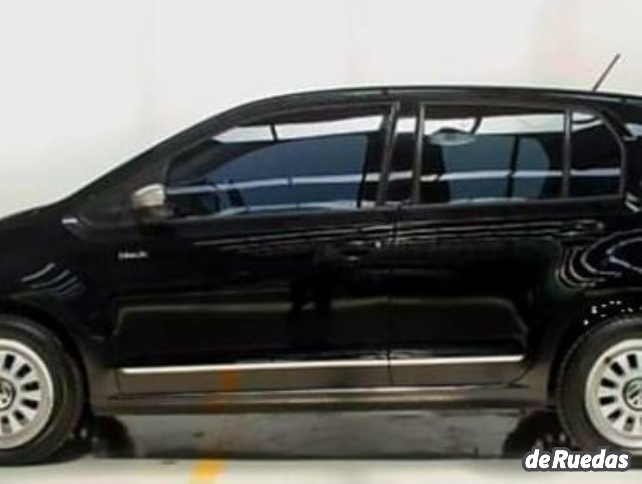Volkswagen UP Usado en Córdoba, deRuedas