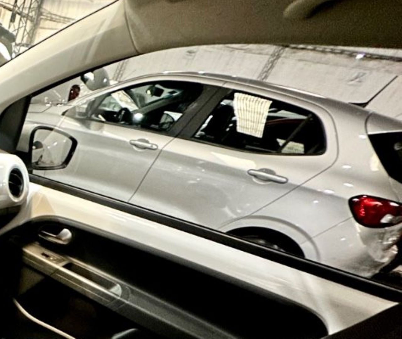 Volkswagen UP Usado Financiado en Mendoza, deRuedas