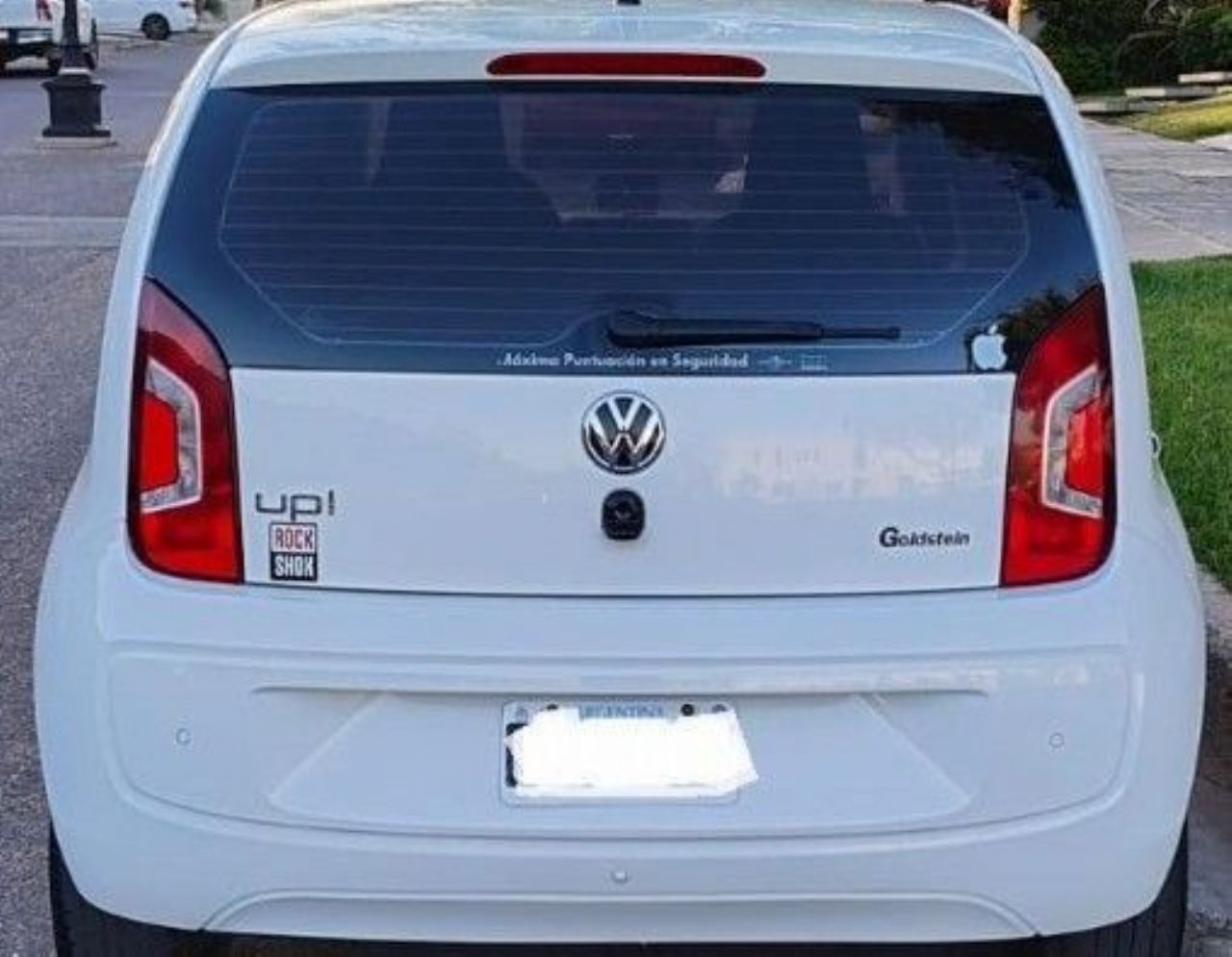 Volkswagen UP Usado en Mendoza, deRuedas