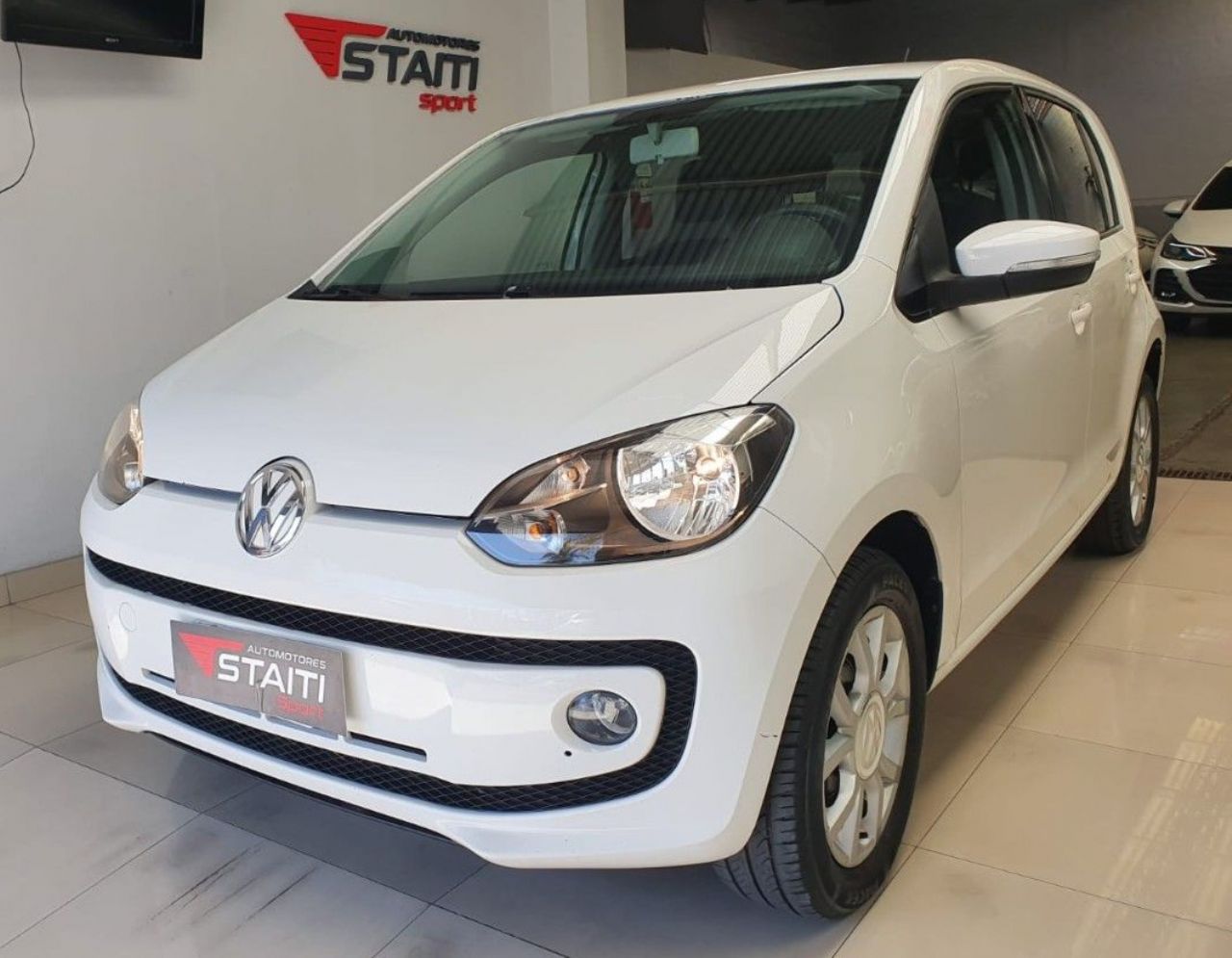 Volkswagen UP Usado Financiado en Mendoza, deRuedas