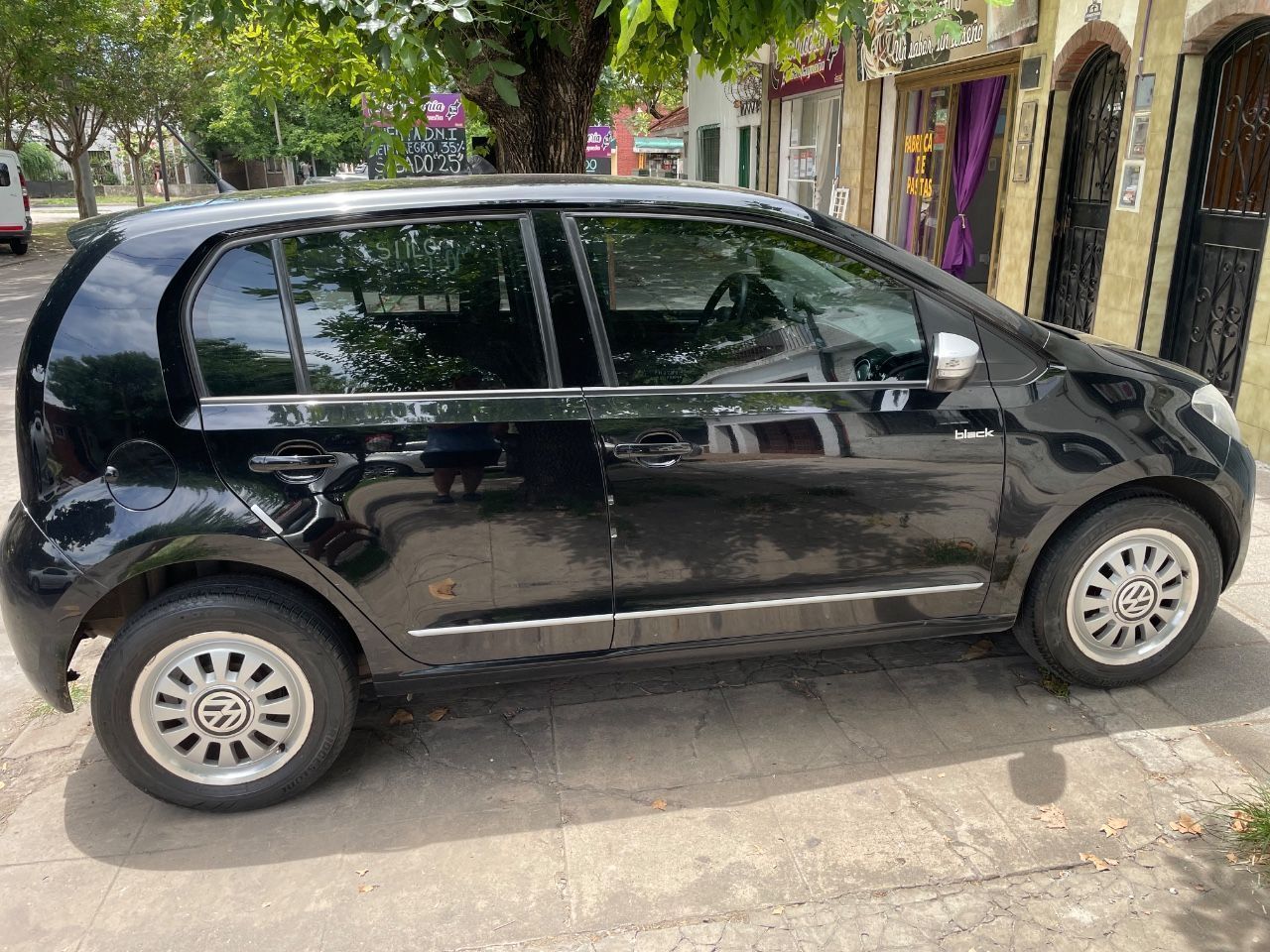 Volkswagen UP Usado en Buenos Aires, deRuedas