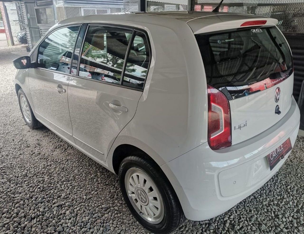 Volkswagen UP Usado Financiado en Córdoba, deRuedas