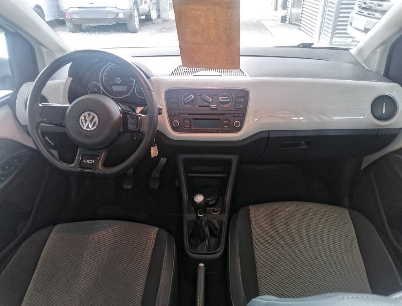 Volkswagen UP Usado Financiado en Córdoba, deRuedas