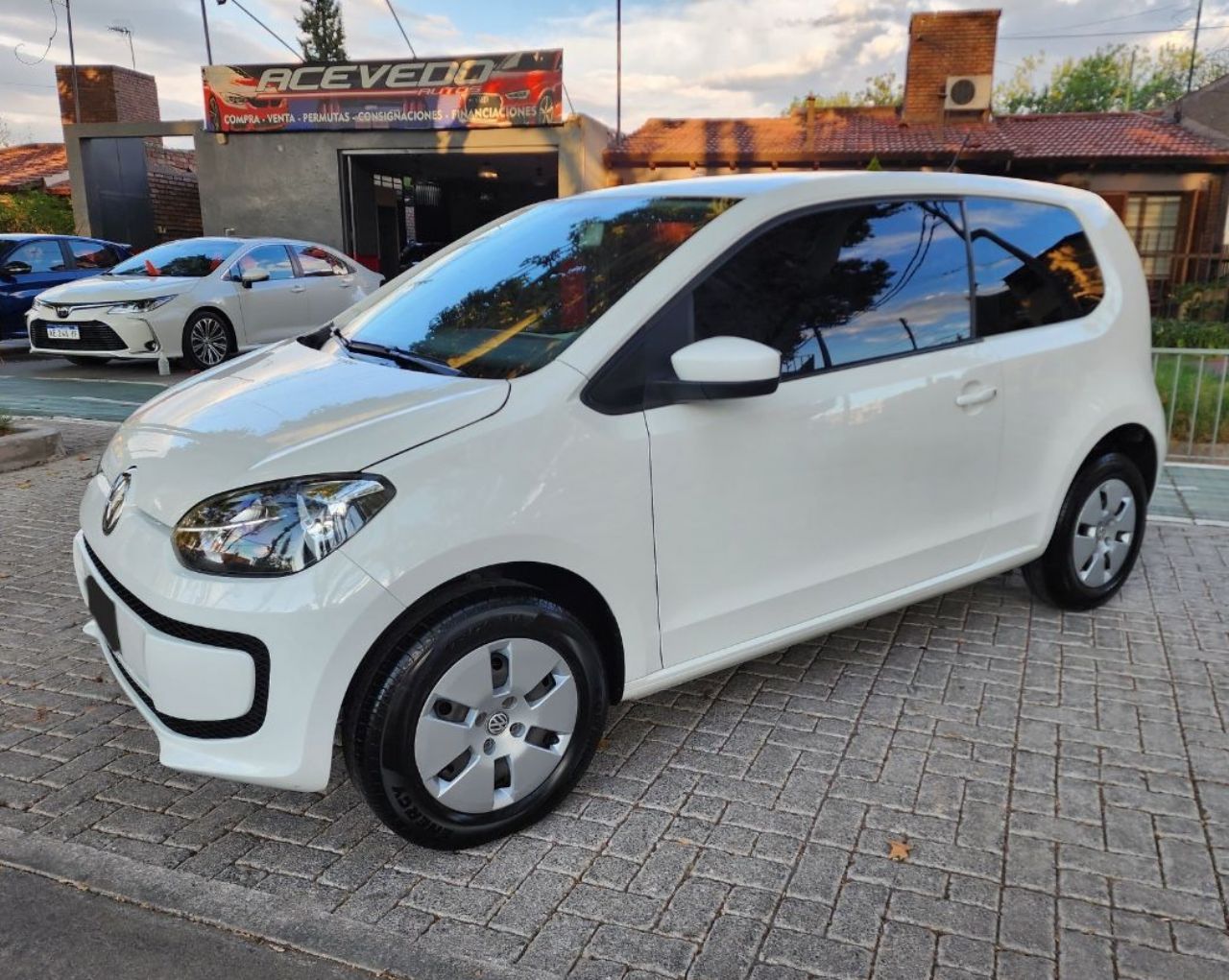 Volkswagen UP Usado en Mendoza, deRuedas