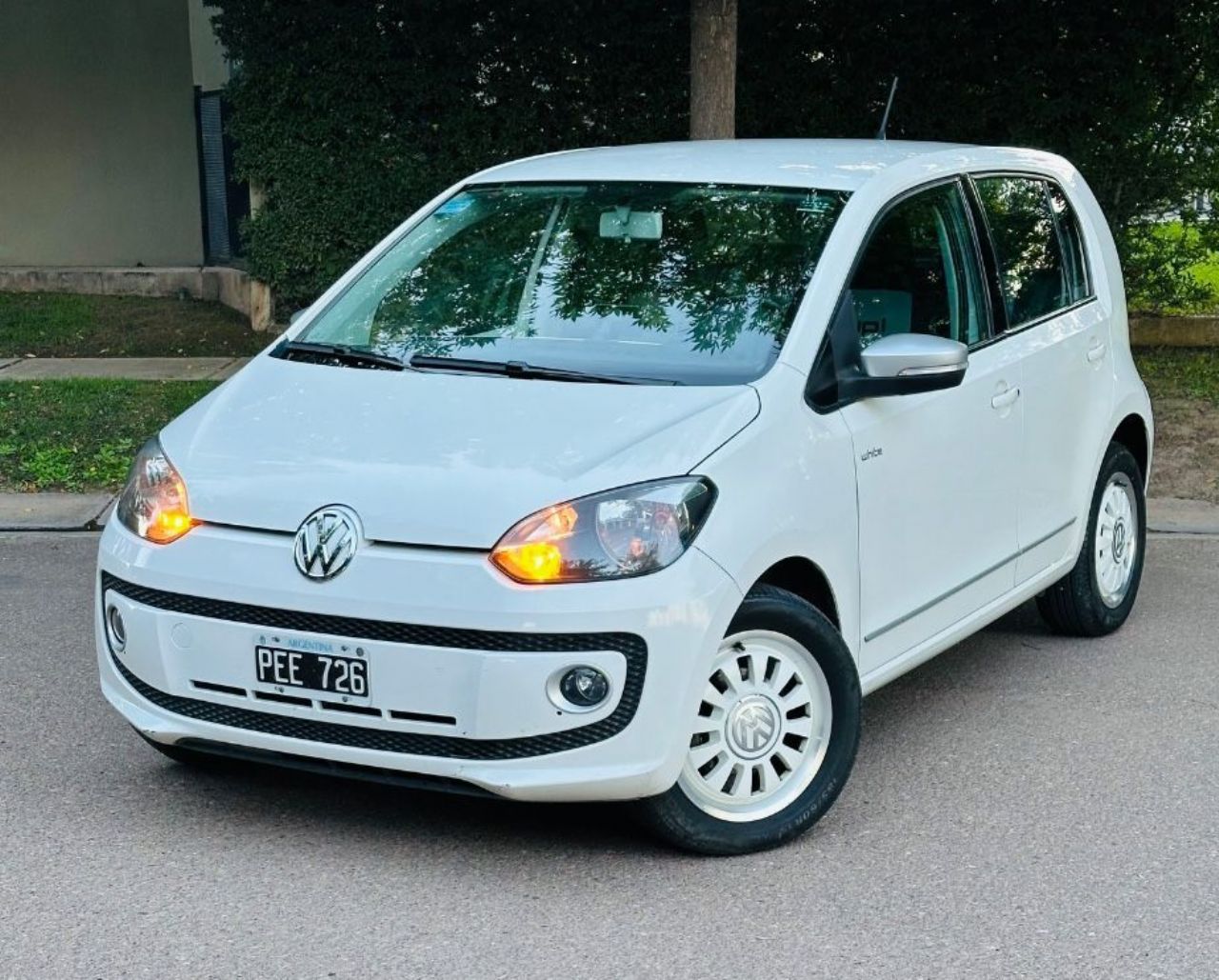 Volkswagen UP Usado en Mendoza, deRuedas