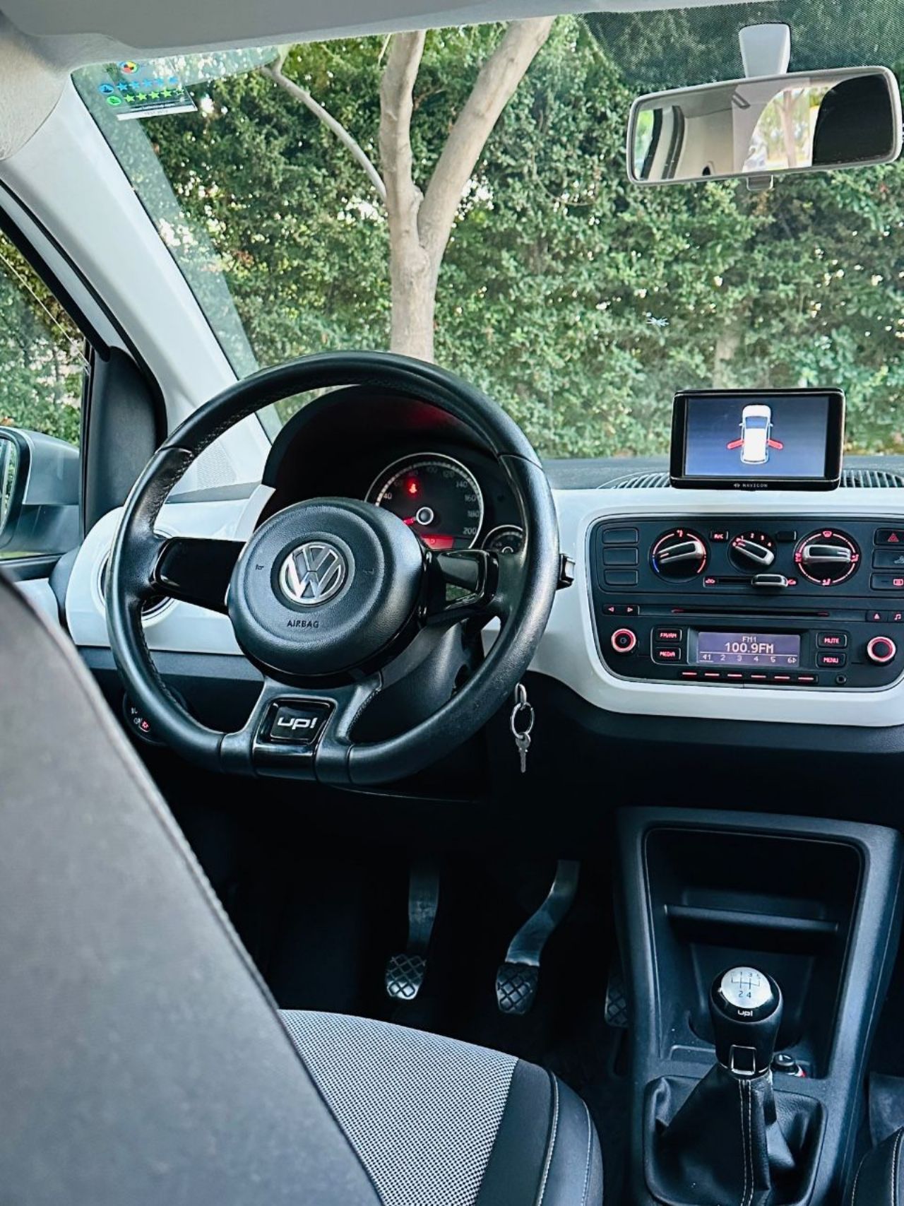 Volkswagen UP Usado en Mendoza, deRuedas