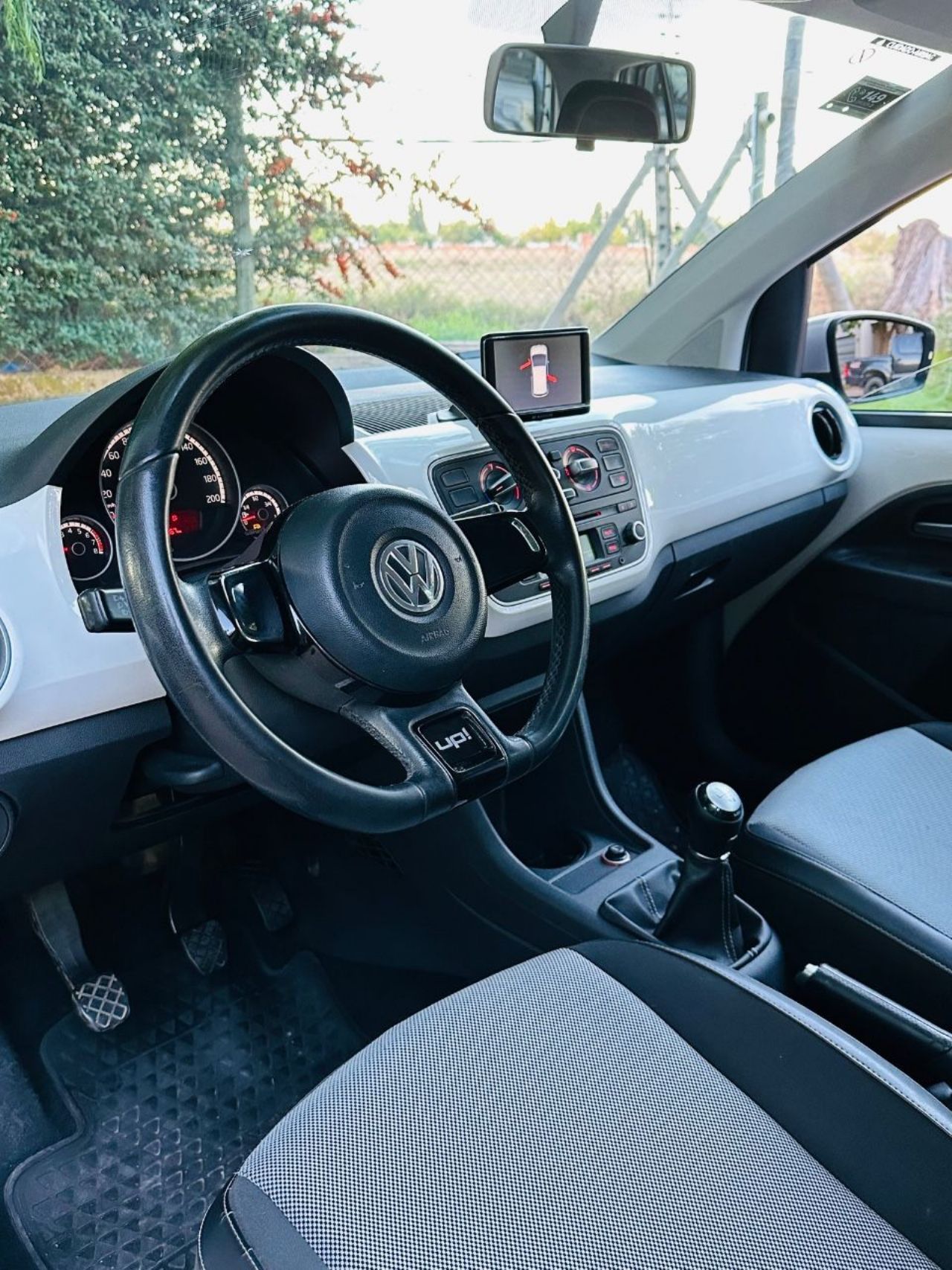 Volkswagen UP Usado en Mendoza, deRuedas
