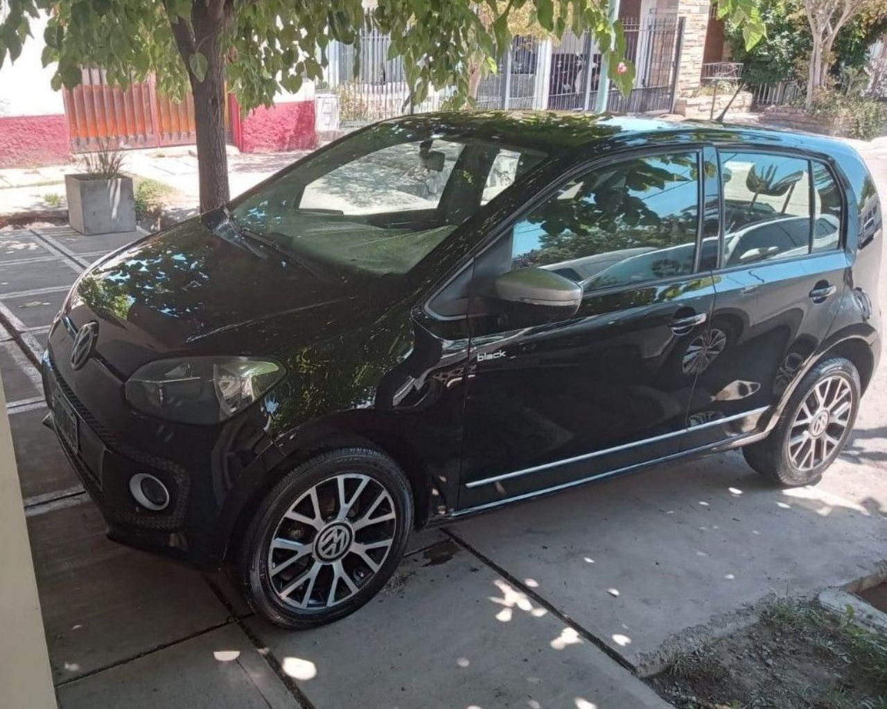 Volkswagen UP Usado en Mendoza, deRuedas