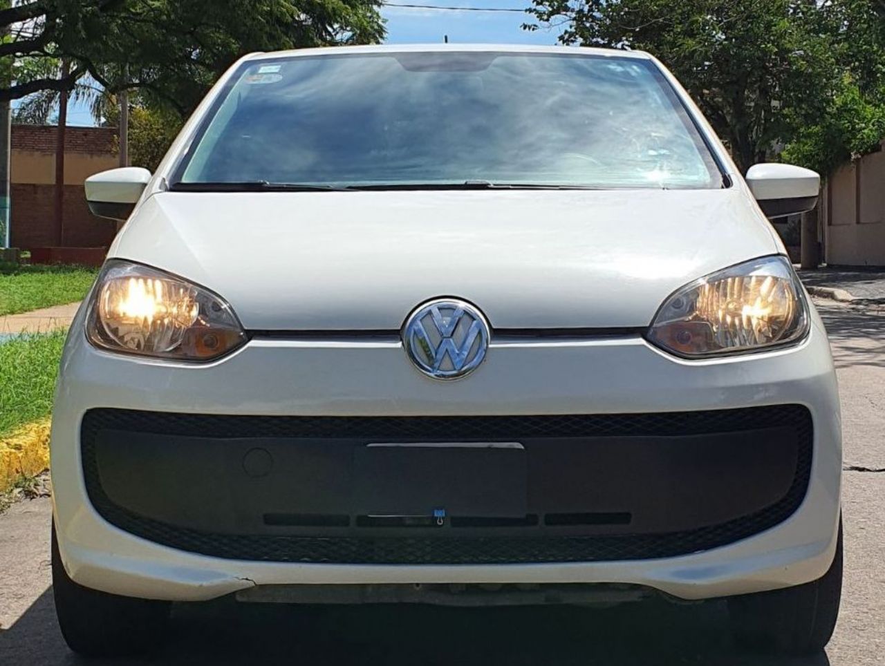 Volkswagen UP Usado Financiado en Córdoba, deRuedas