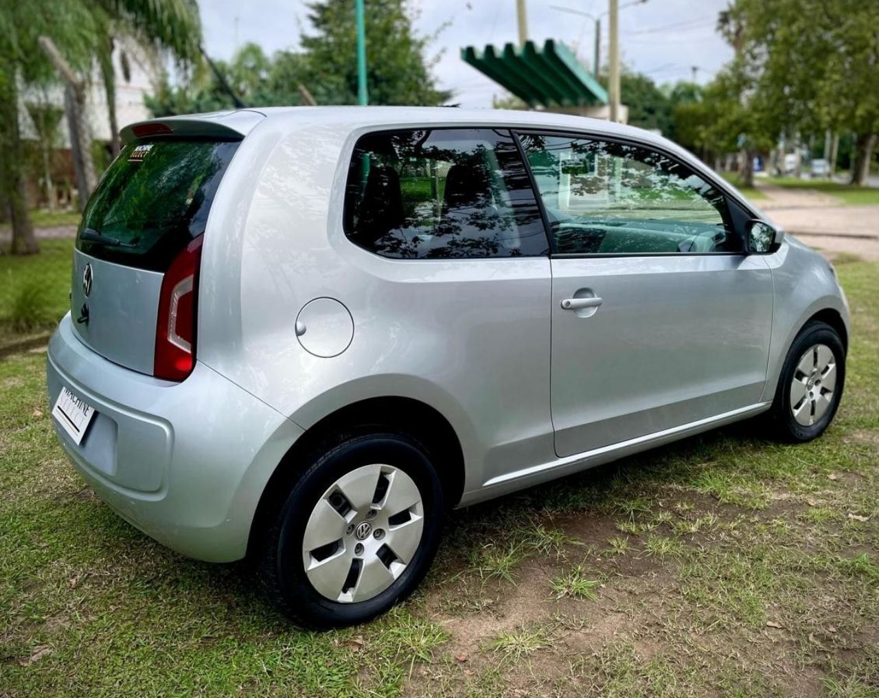 Volkswagen UP Usado Financiado en Córdoba, deRuedas