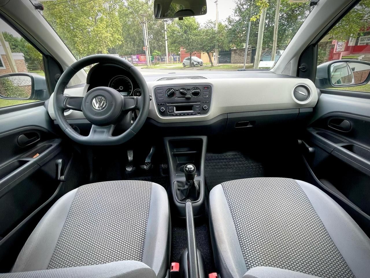 Volkswagen UP Usado Financiado en Córdoba, deRuedas