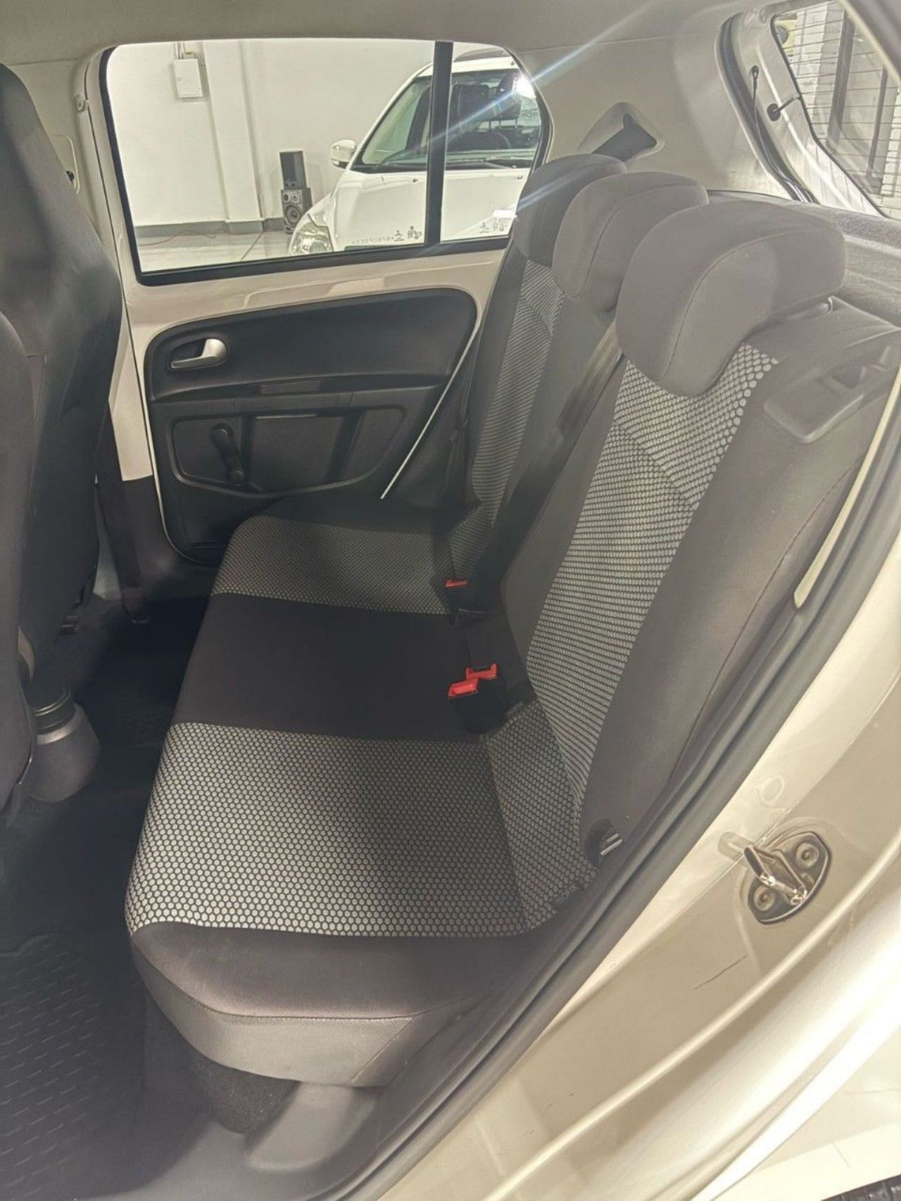 Volkswagen UP Usado en Mendoza, deRuedas