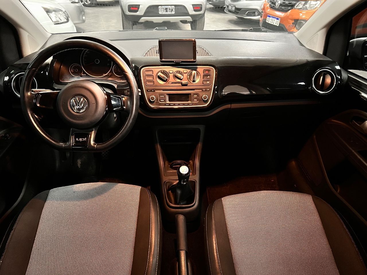 Volkswagen UP Usado Financiado en Mendoza, deRuedas