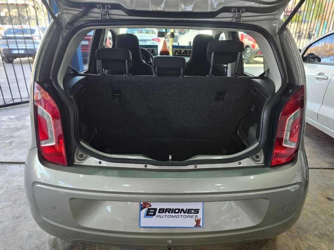 Volkswagen UP Usado en Mendoza, deRuedas