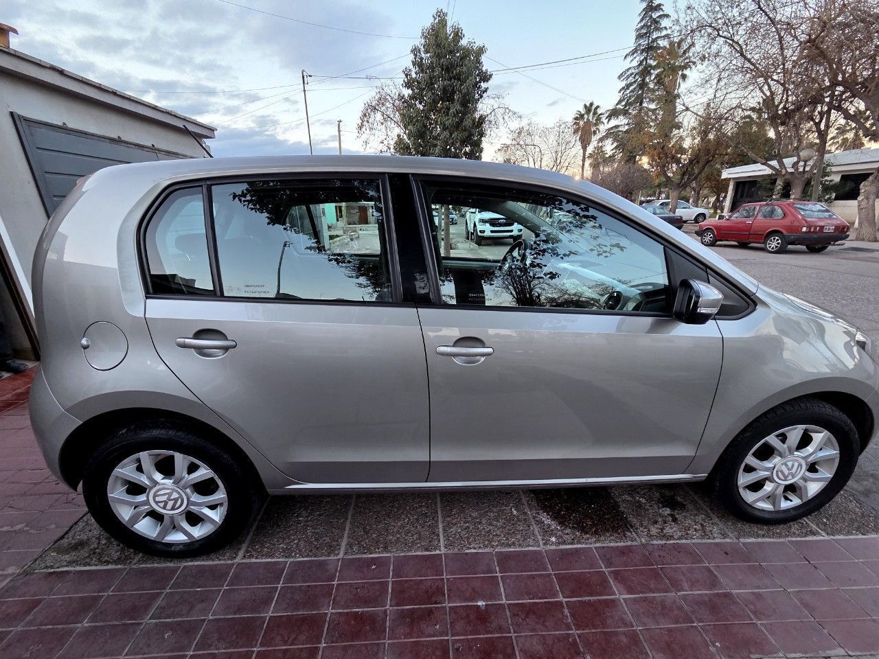 Volkswagen UP Usado en Mendoza, deRuedas