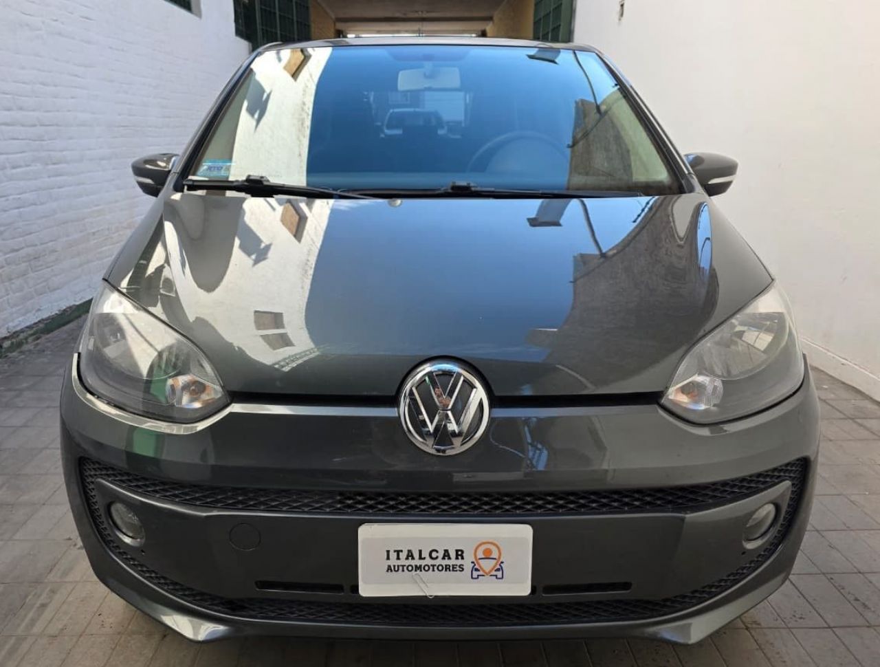 Volkswagen UP Usado Financiado en Mendoza, deRuedas