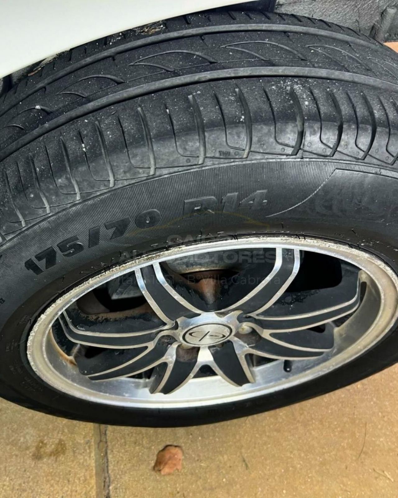 Volkswagen UP Usado en Córdoba, deRuedas