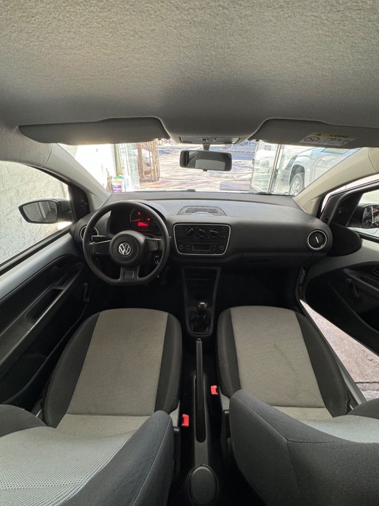 Volkswagen UP Usado en Mendoza, deRuedas