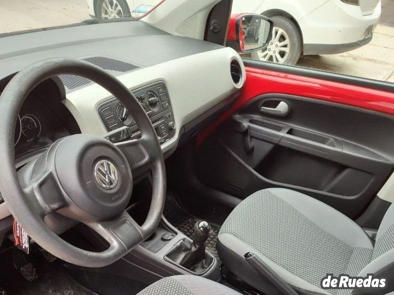 Volkswagen UP Usado en Mendoza, deRuedas