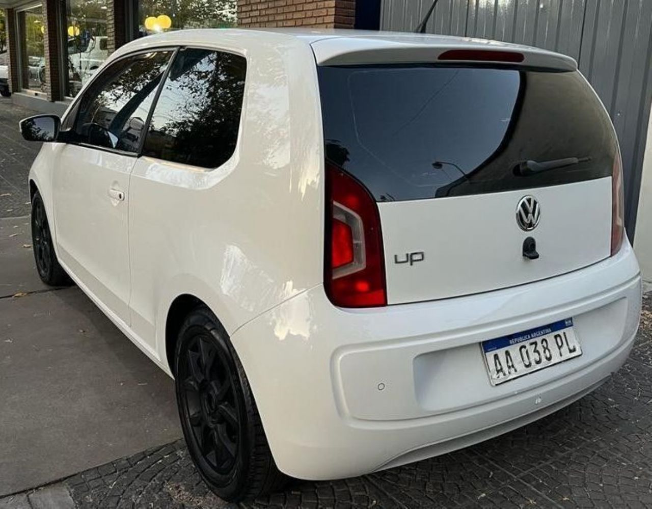 Volkswagen UP Usado en Mendoza, deRuedas