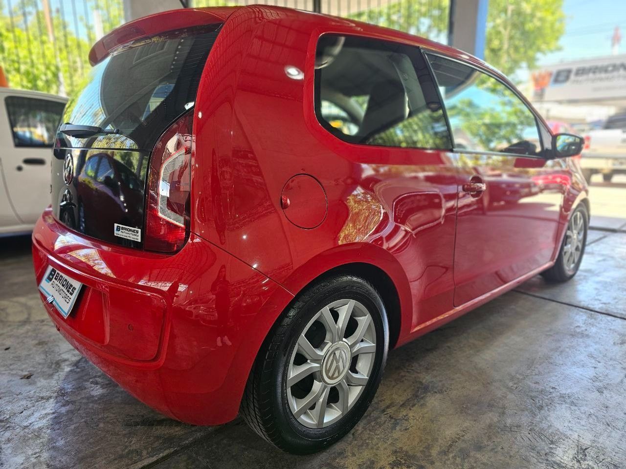 Volkswagen UP Usado en Mendoza, deRuedas
