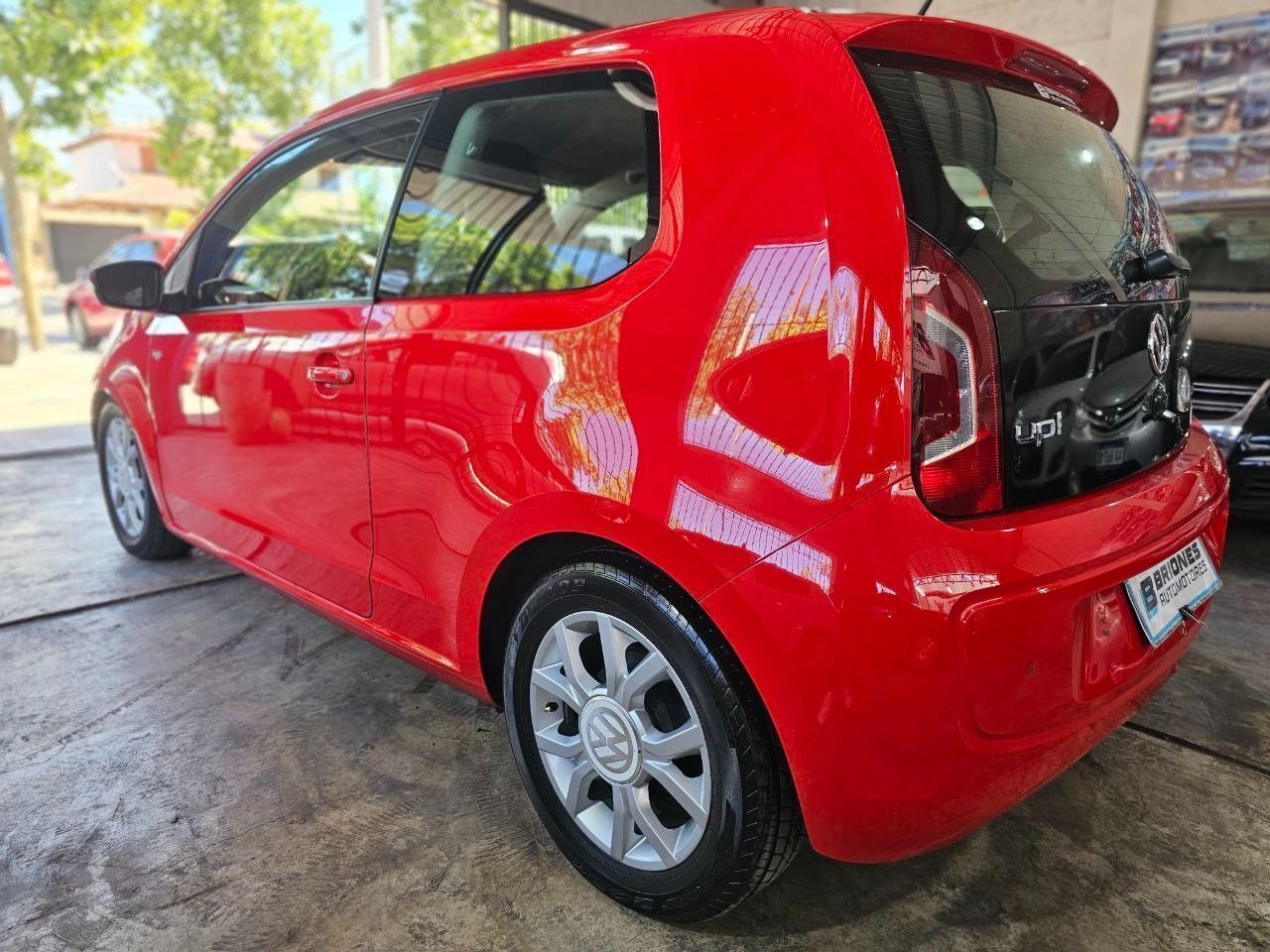 Volkswagen UP Usado en Mendoza, deRuedas