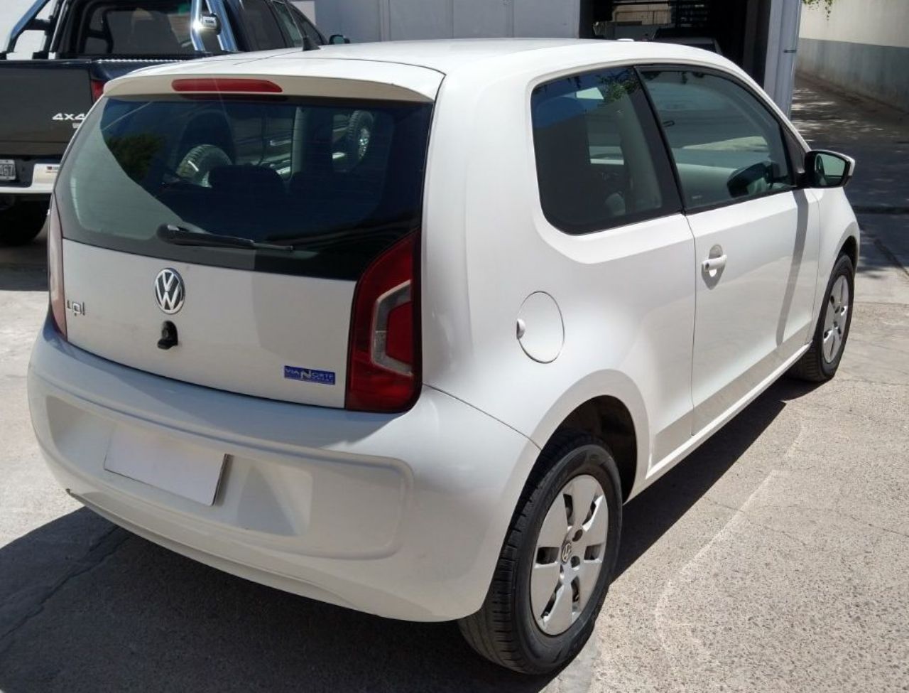 Volkswagen UP Usado Financiado en Mendoza, deRuedas