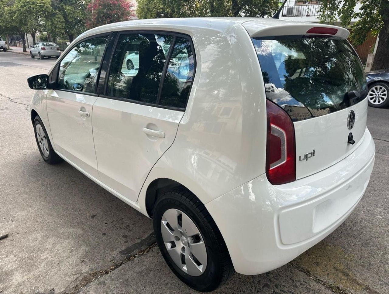 Volkswagen UP Usado Financiado en Córdoba, deRuedas