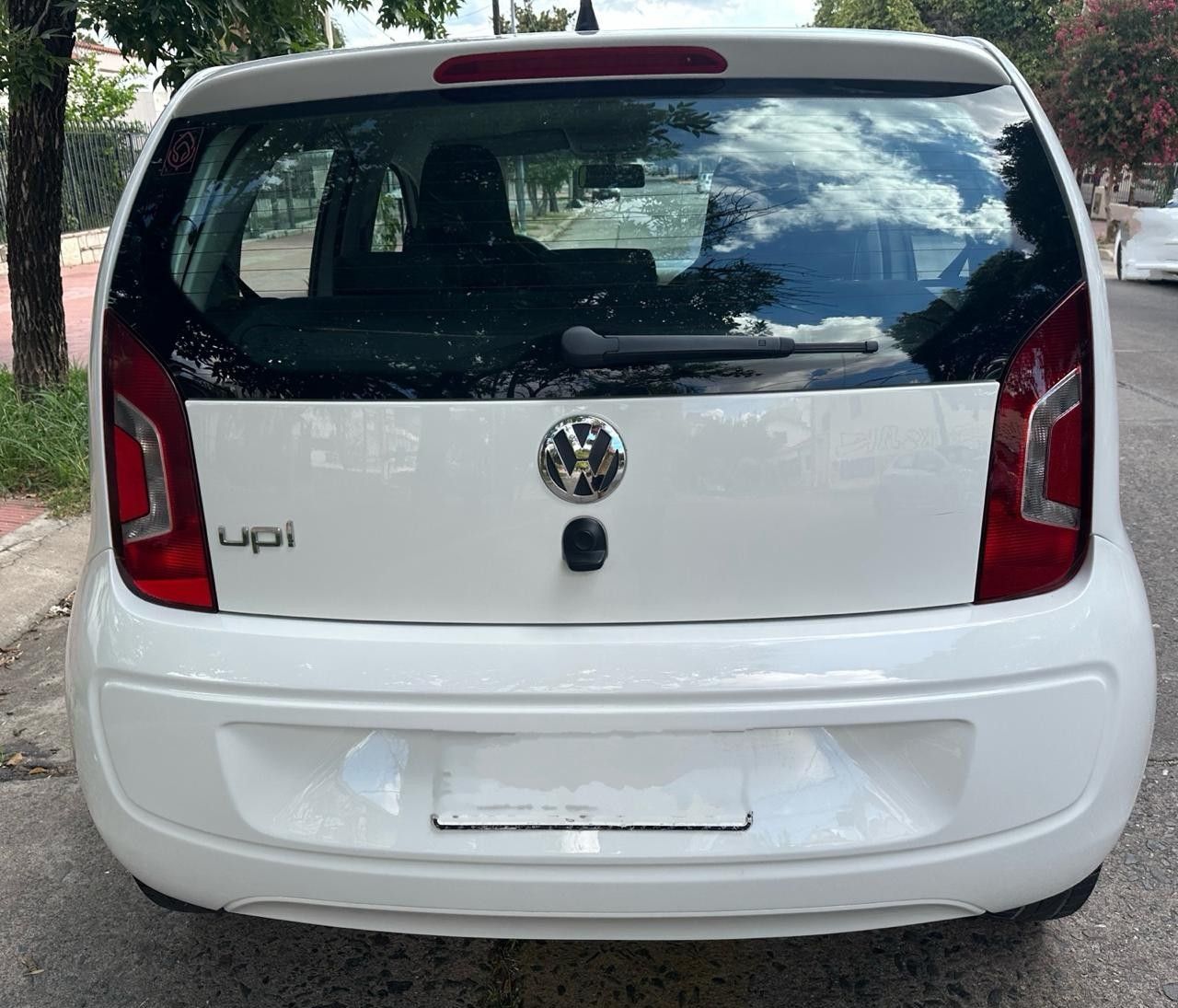 Volkswagen UP Usado Financiado en Córdoba, deRuedas