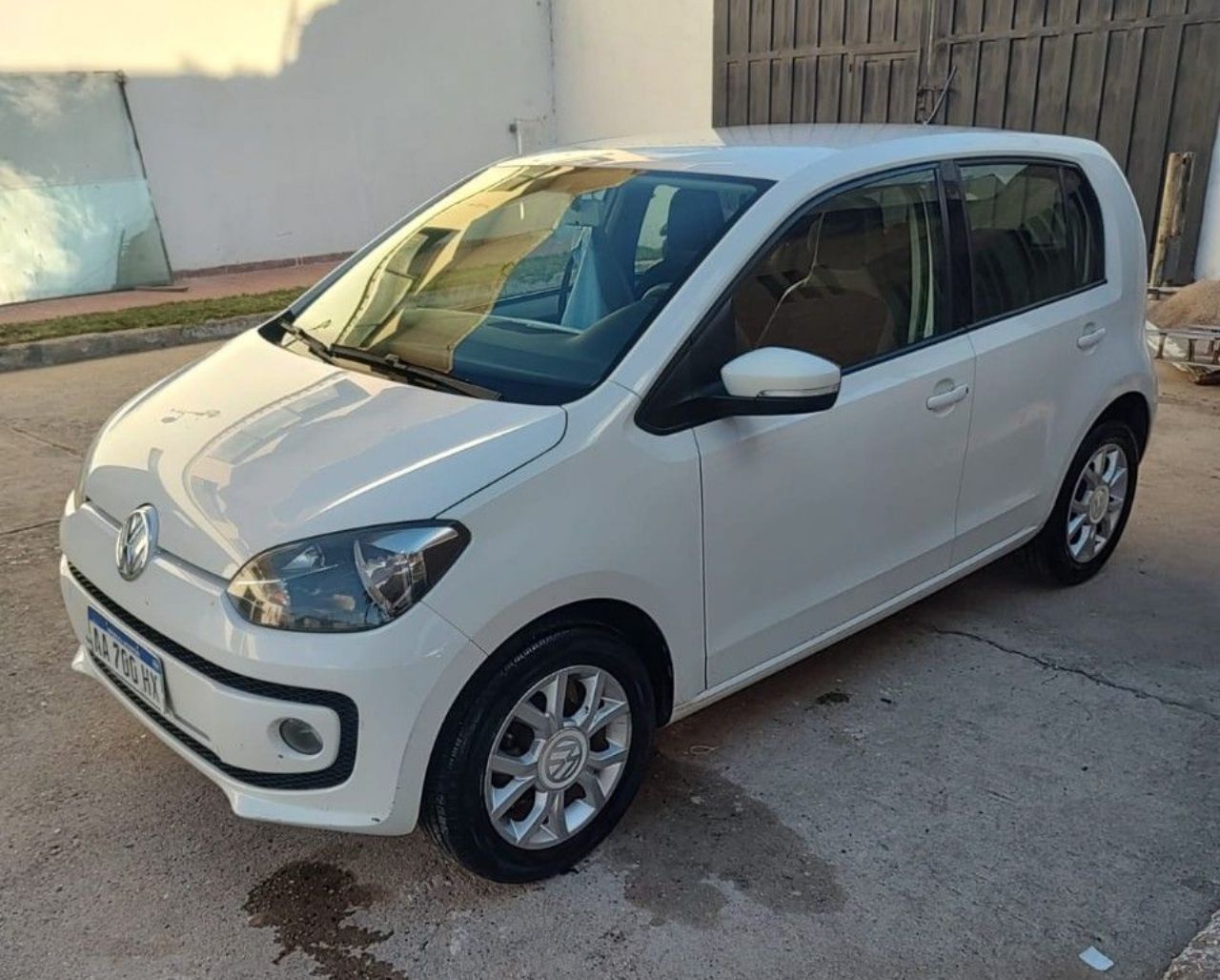 Volkswagen UP Usado en Córdoba, deRuedas