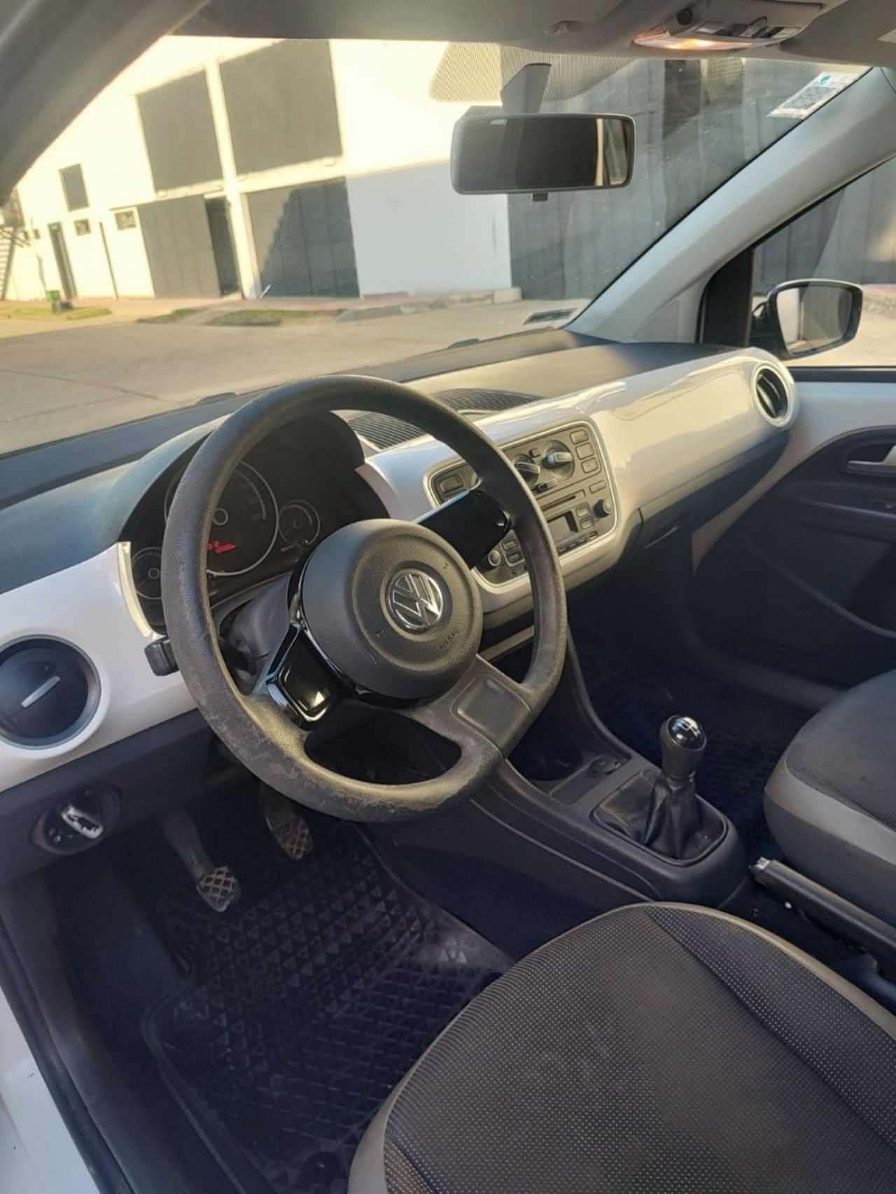 Volkswagen UP Usado en Córdoba, deRuedas