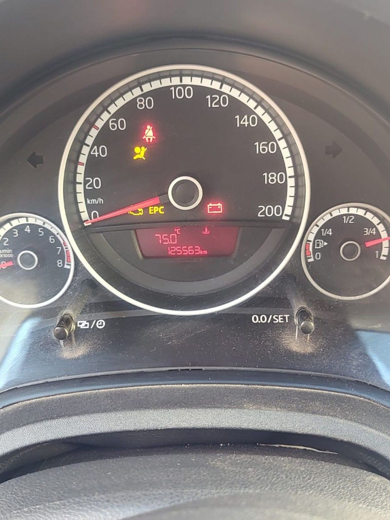 Volkswagen UP Usado en Córdoba, deRuedas