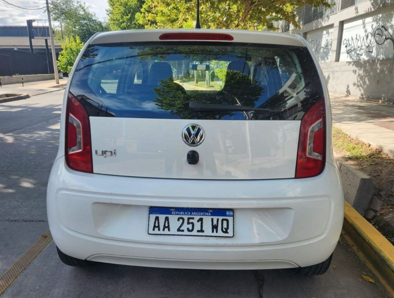 Volkswagen UP Usado en Mendoza, deRuedas