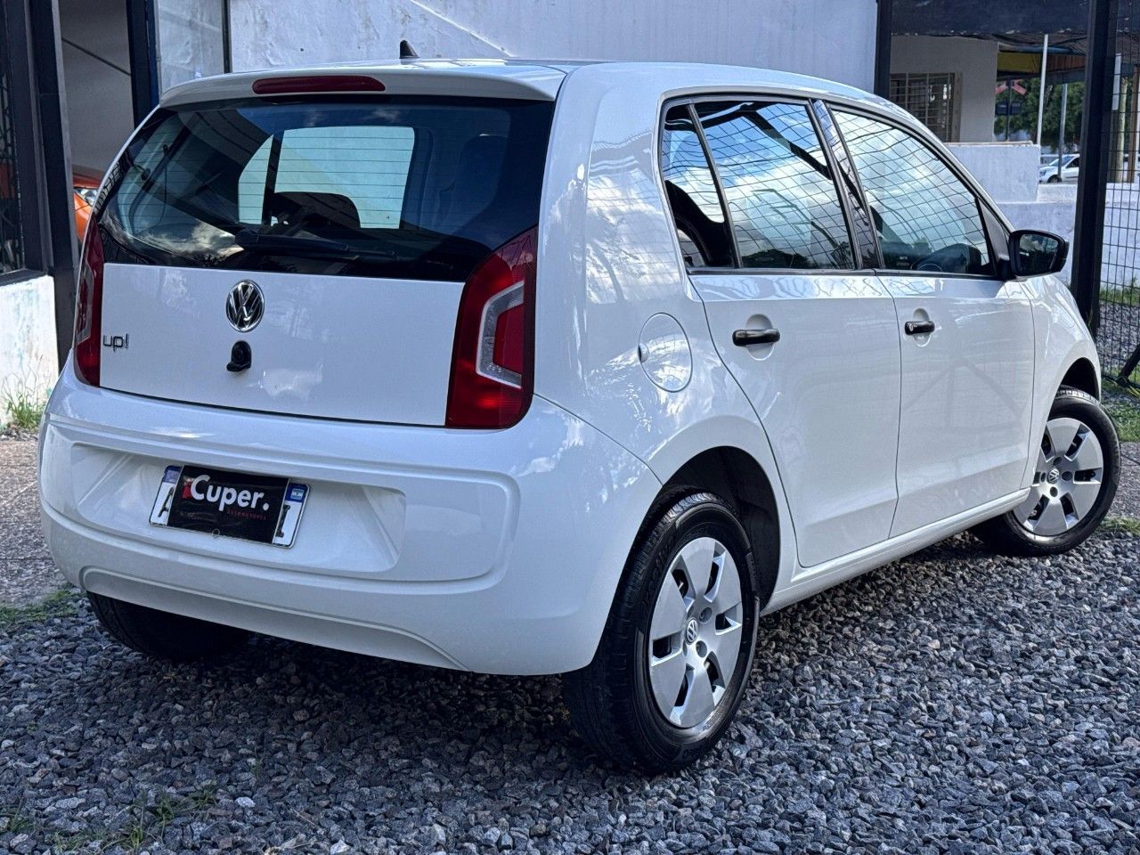 Volkswagen UP Usado Financiado en Córdoba, deRuedas