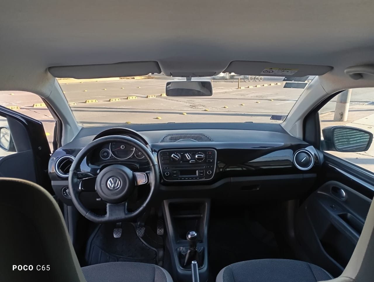 Volkswagen UP Usado Financiado en Mendoza, deRuedas