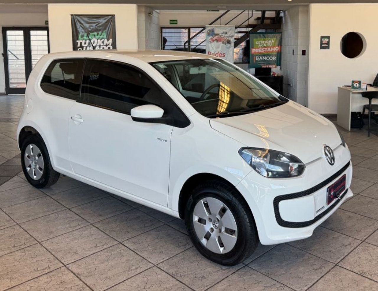 Volkswagen UP Usado Financiado en Córdoba, deRuedas