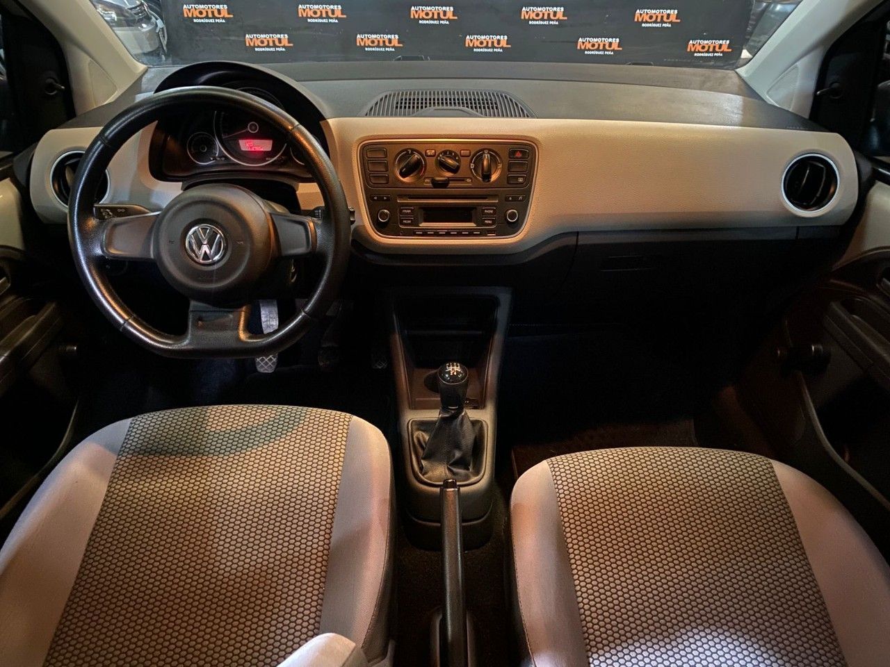 Volkswagen UP Usado en Mendoza, deRuedas