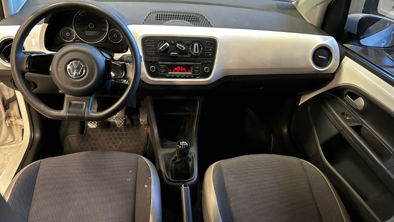 Volkswagen UP Usado Financiado en Mendoza, deRuedas