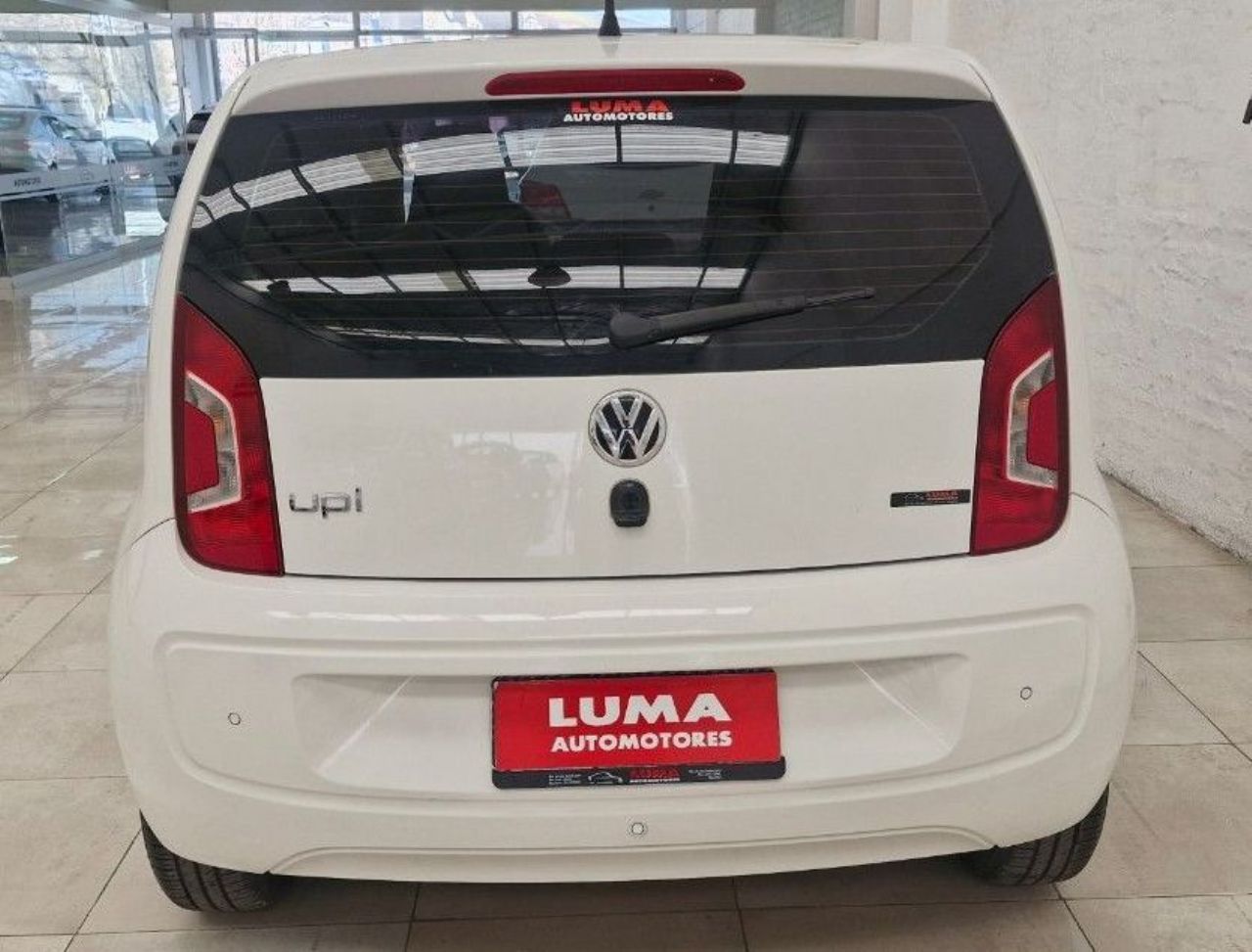 Volkswagen UP Usado Financiado en Mendoza, deRuedas