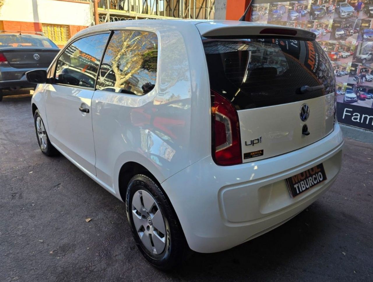 Volkswagen UP Usado Financiado en Mendoza, deRuedas