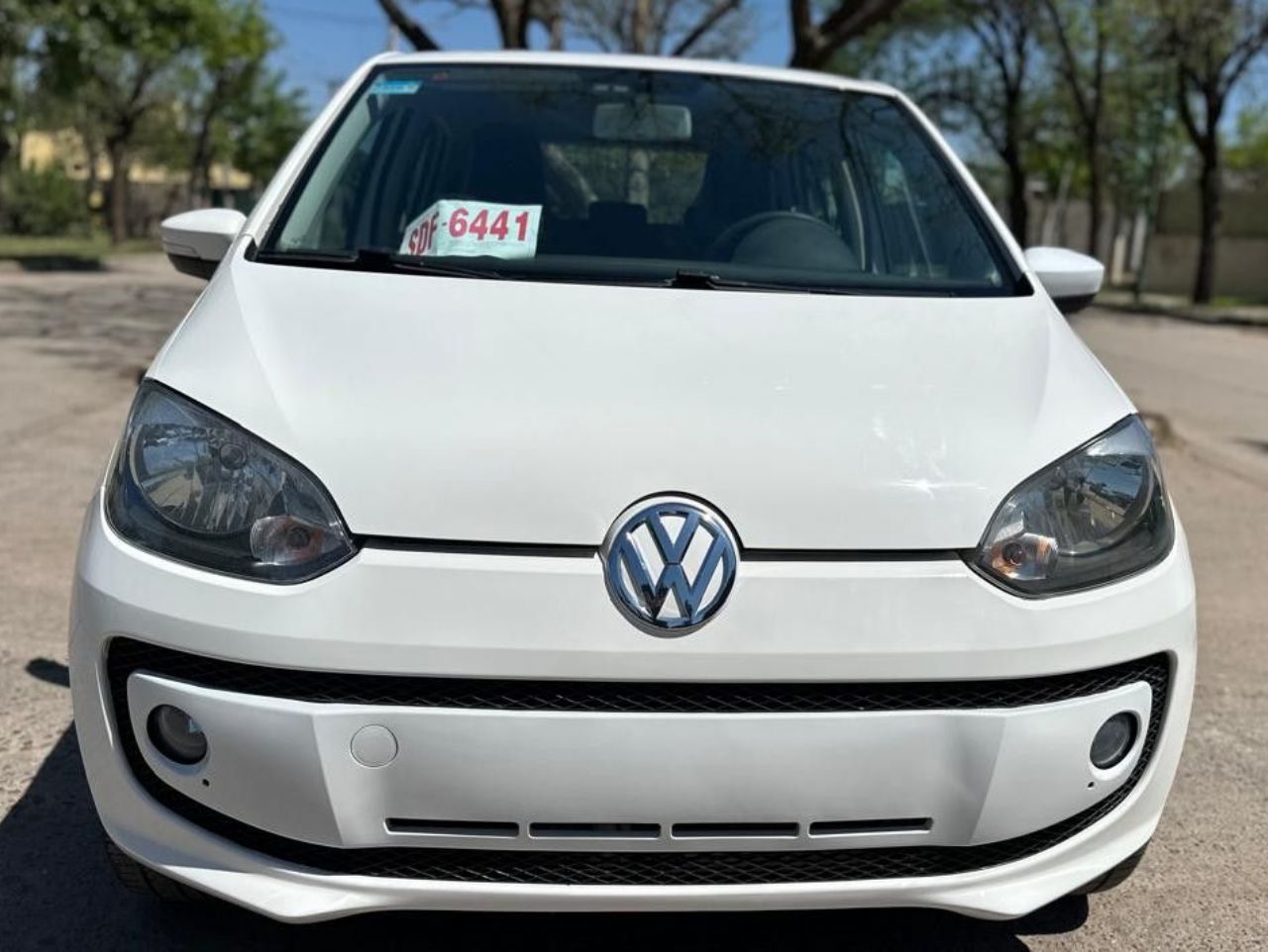 Volkswagen UP Usado Financiado en Córdoba, deRuedas