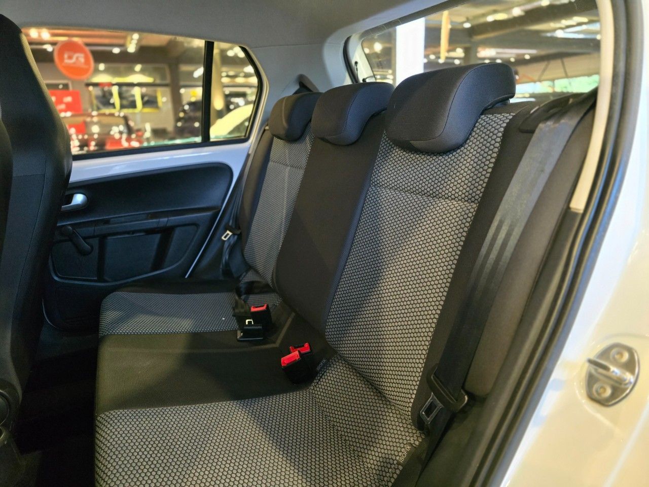 Volkswagen UP Usado Financiado en Córdoba, deRuedas