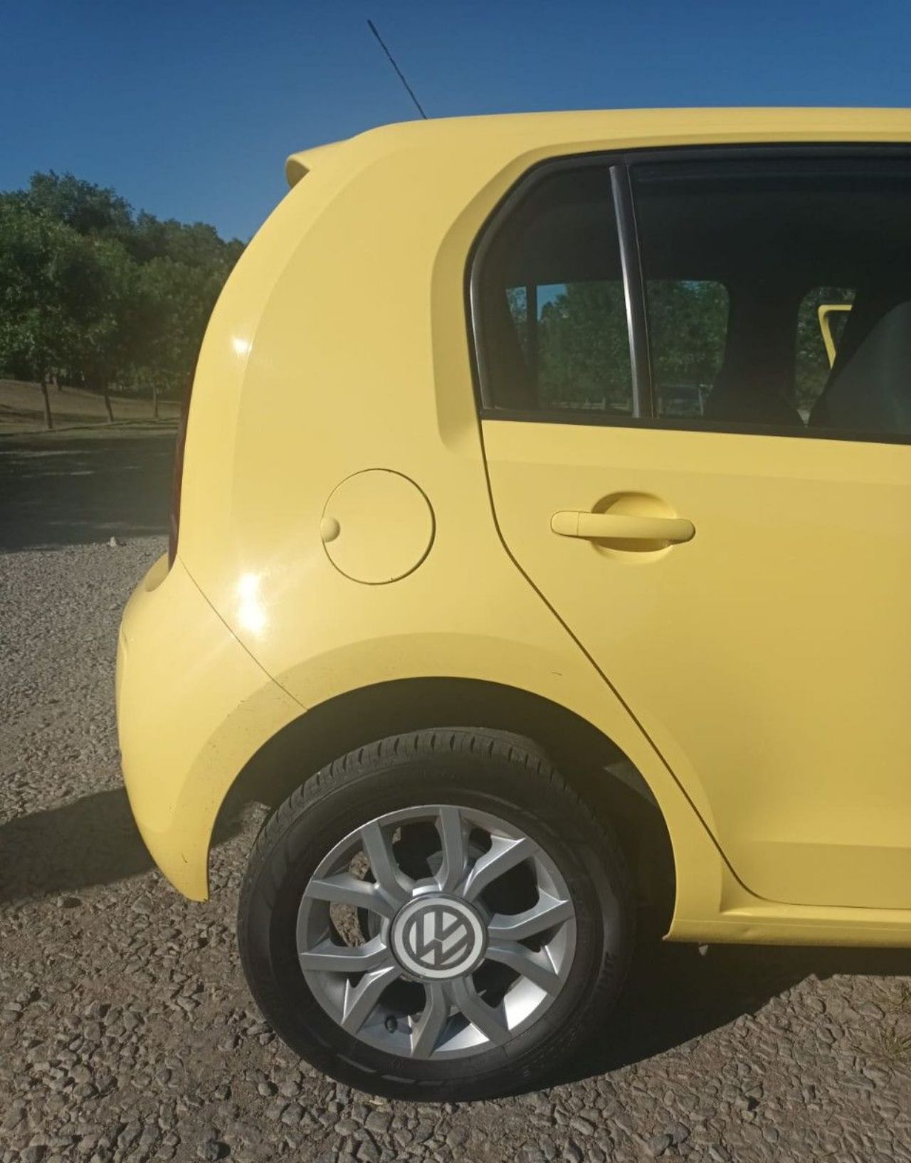Volkswagen UP Usado en Córdoba, deRuedas
