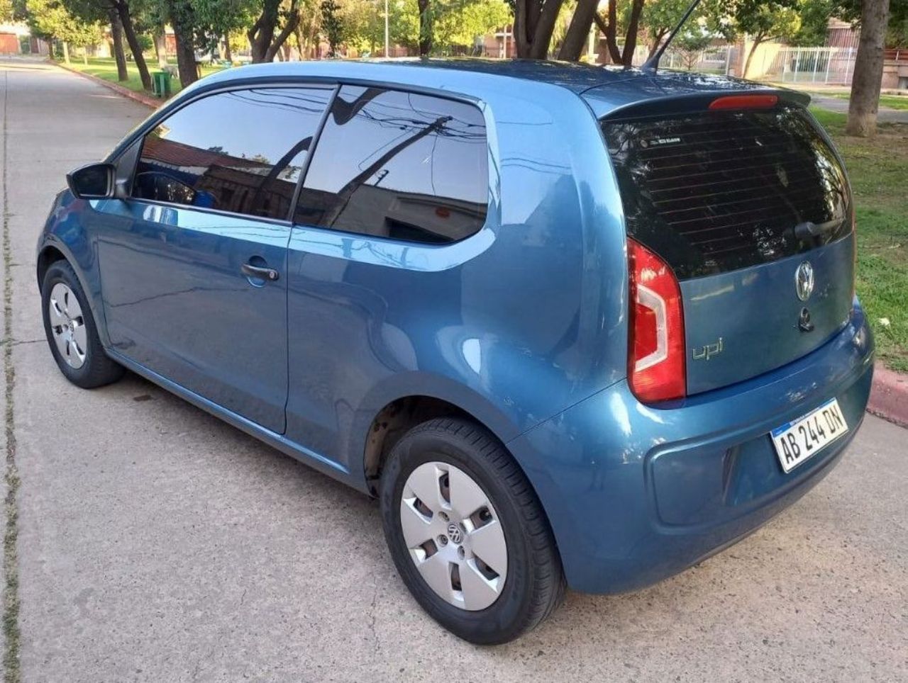 Volkswagen UP Usado en Córdoba, deRuedas