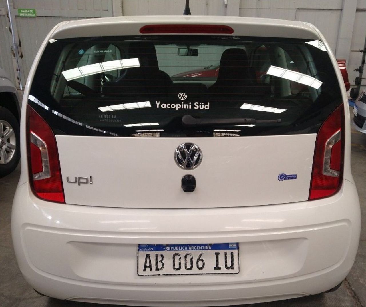 Volkswagen UP Usado Financiado en Mendoza, deRuedas