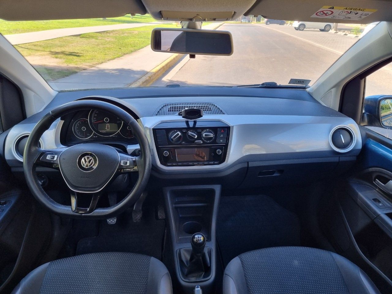 Volkswagen UP Usado en Mendoza, deRuedas