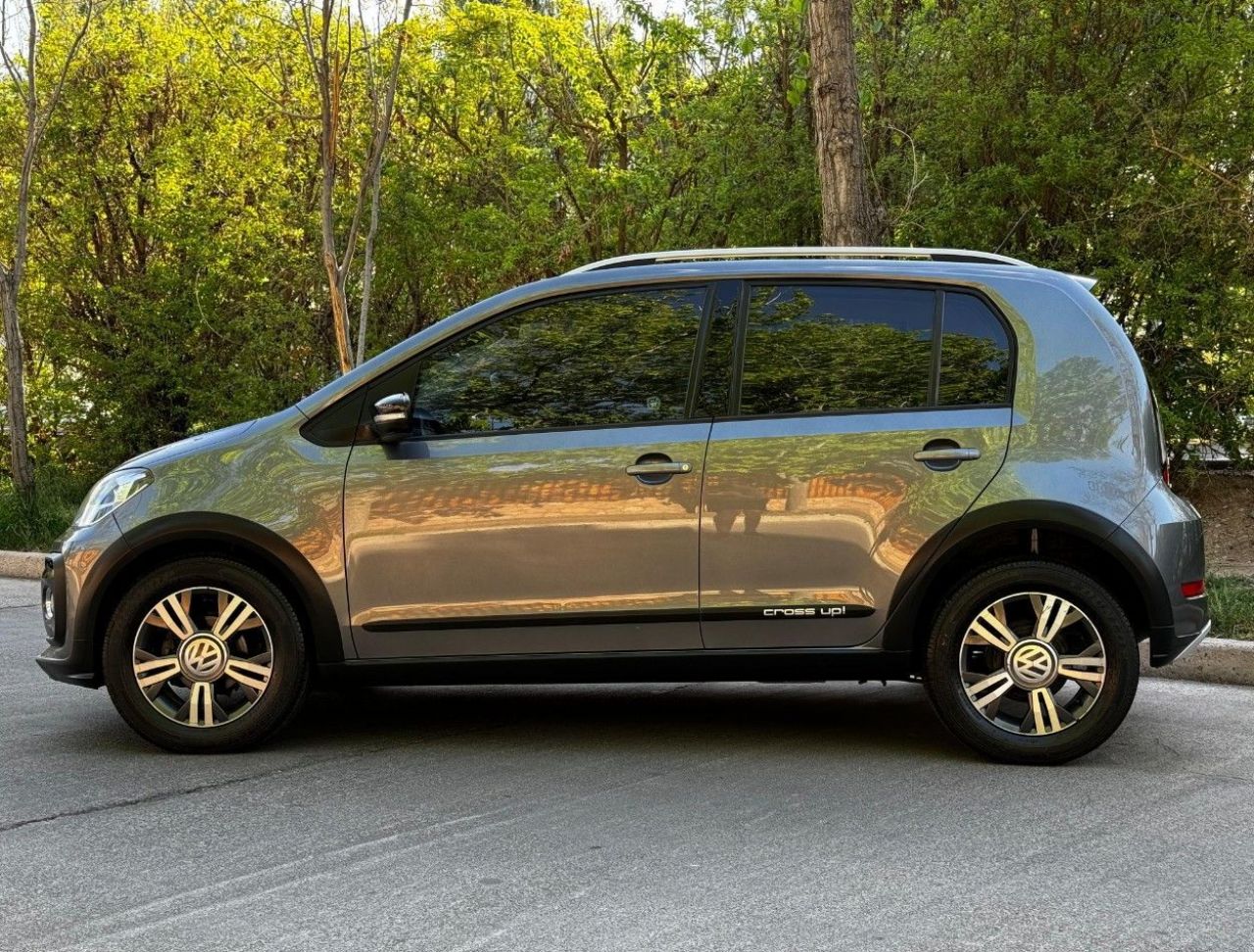 Volkswagen UP Usado en Mendoza, deRuedas